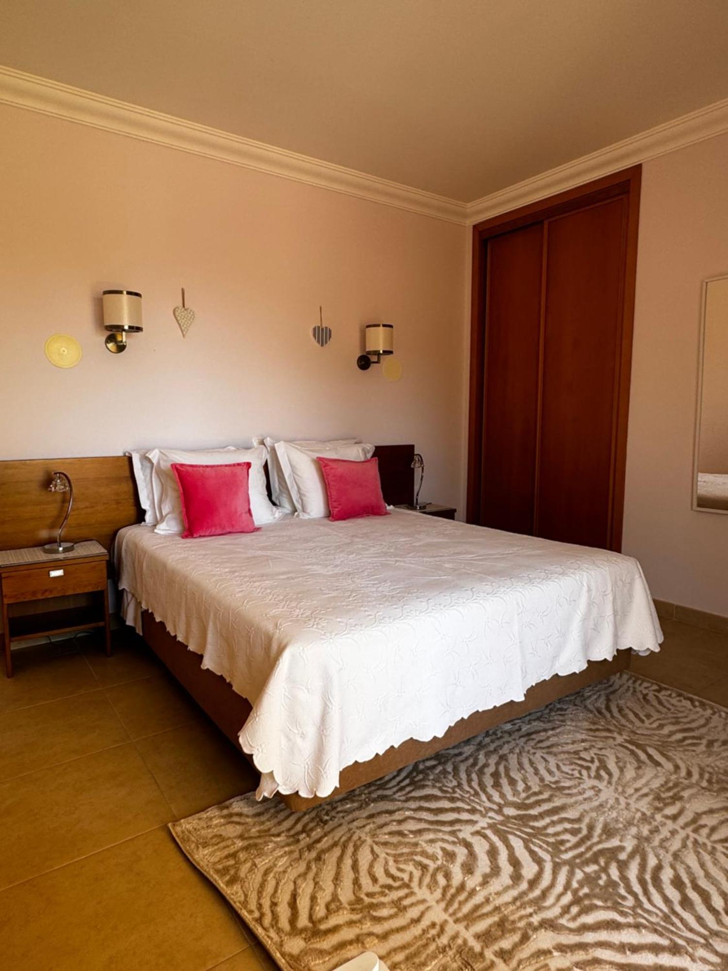 Lucie Lime Guesthouse Luz Eksteriør billede